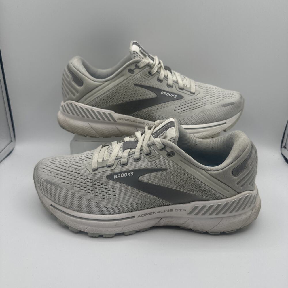 Brooks Adrenaline GTS Running Sneakers Women's Size 8W Grey Low Top Lace Up